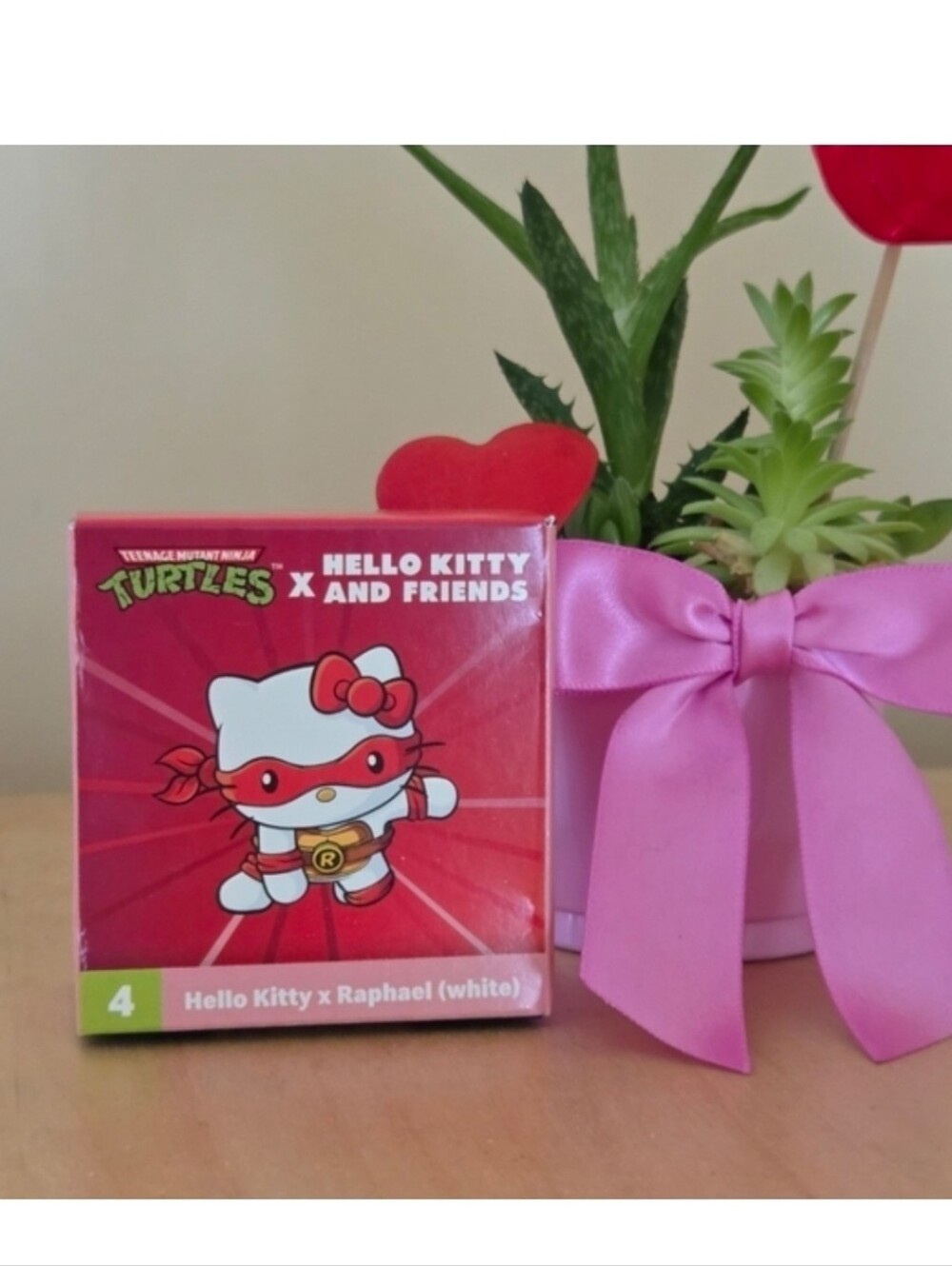 Hello Kitty x Raphael (White) Teenage Mutant Ninja Turtles Figurine Sanrio